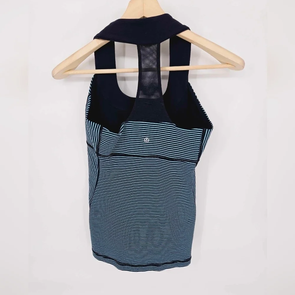 Lululemon Athletica scoopneck razor‎ back tank top size 8